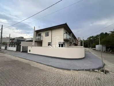 Sobrado com 3 Quartos à venda, 99m² no Forquilhas, São José