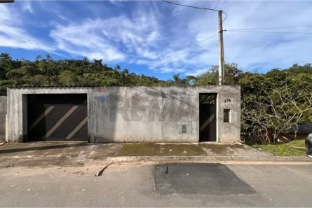Casa com 2 Quartos à venda, 172m² no Serrote, Registro