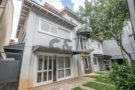 Casa com 3 Quartos à venda, 245m² no Jardim Santo Amaro, São Paulo