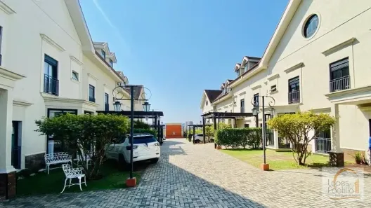 Casa com 4 Quartos à venda, 320m² no Vila Esperia ou Giglio, Atibaia