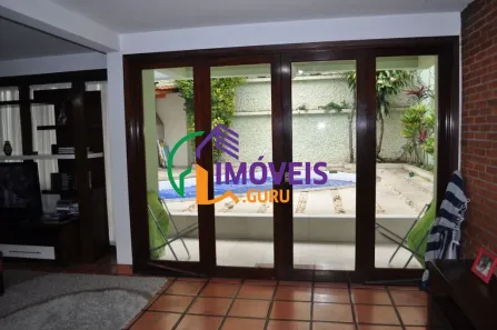 Casa com 4 Quartos à venda, 313m² no Jardim Leonor, São Paulo