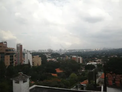 Sobrado com 4 Quartos à venda, 204m² no Vila Madalena, São Paulo
