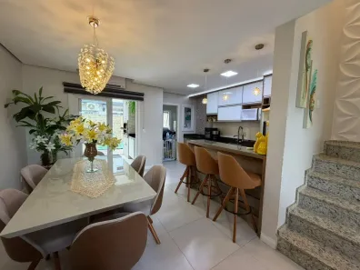 Sobrado com 3 Quartos à venda, 118m² no Igara, Canoas