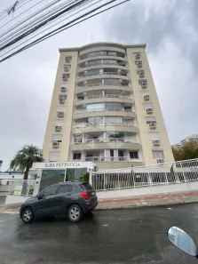 Apartamento com 2 Quartos para alugar, 81m² no Itacorubi, Florianópolis