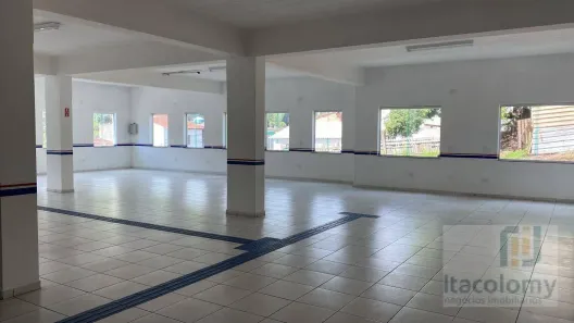 Sala Comercial para alugar, 230m² no Centro, Santana de Parnaíba