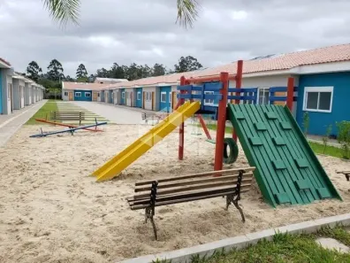 Casa de Condomínio com 2 Quartos à venda, 47m² no Ponta Grossa, Porto Alegre