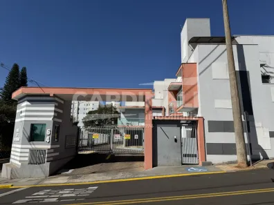 Casa de Condomínio com 3 Quartos para alugar, 167m² no Jardim São Carlos, São Carlos