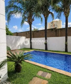 Casa de Condomínio com 3 Quartos à venda, 280m² no Aclimação, Uberlândia