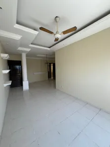 Apartamento com 3 Quartos para alugar, 90m² no Alvorada, Cuiabá