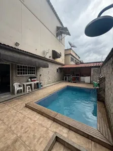 Casa com 4 Quartos à venda, 150m² no Rocha, São Gonçalo