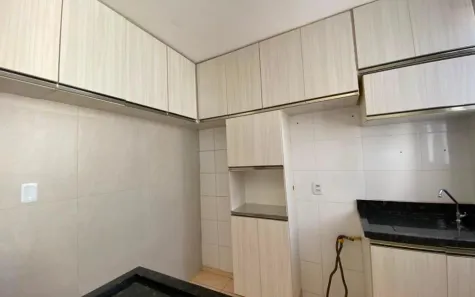 Apartamento com 2 Quartos para alugar, 10m² no Bairro Seminário, Campo Grande