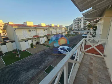 Casa de Condomínio com 3 Quartos à venda, 100m² no Balneario Samburá, Peruíbe