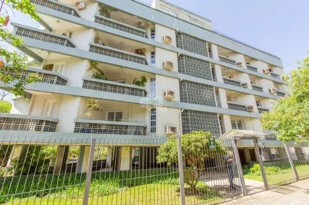 Apartamento com 3 Quartos à venda, 137m² no Três Figueiras, Porto Alegre
