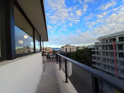 Cobertura com 2 Quartos para alugar, 70m² no Marlin, Cabo Frio