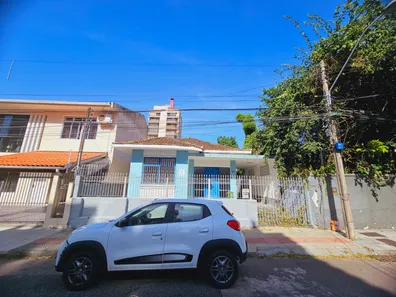 Casa com 3 Quartos à venda, 270m² no Balneário, Florianópolis