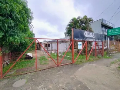 Lote/Terreno para alugar, 400m² no Cavalhada, Porto Alegre