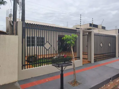 Casa com 4 Quartos à venda, 168m² no Indusville, Londrina
