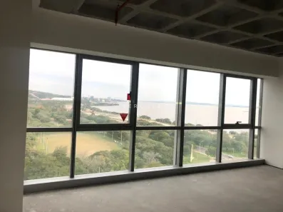 Sala Comercial à venda, 47m² no Menino Deus, Porto Alegre