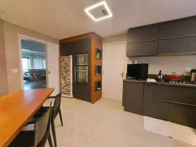 Apartamento com 3 Quartos à venda, 170m² no Centro, Florianópolis