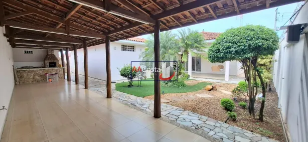 Casa com 3 Quartos à venda, 394m² no Jardim Barão, Franca