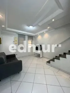 Sobrado com 4 Quartos à venda, 172m² no Vila Aquilino, Santo André
