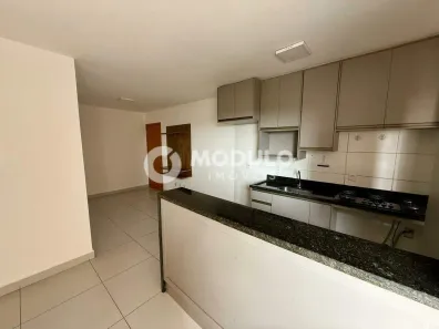Apartamento com 2 Quartos para alugar, 55m² no Gávea, Uberlândia
