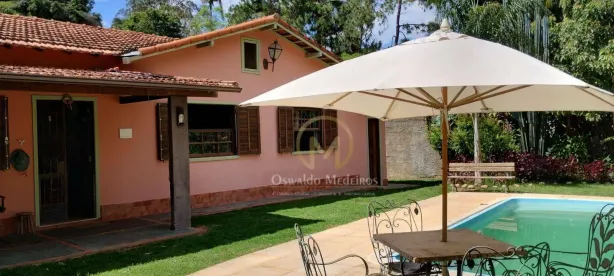 Casa com 3 Quartos à venda, 153m² no Bonsucesso, Petrópolis