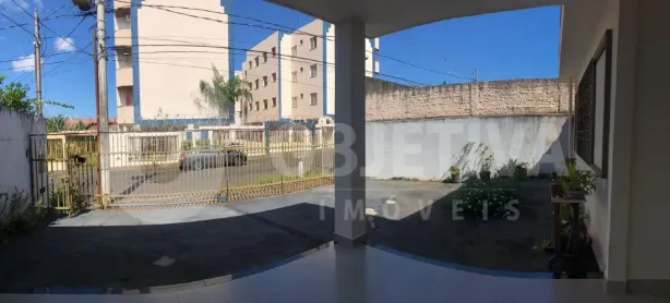 Casa com 4 Quartos à venda, 160m² no Brasil, Uberlândia