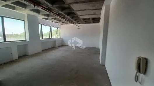 Sala Comercial à venda, 45m² no Santa Maria Goretti, Porto Alegre