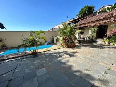 Casa com 4 Quartos à venda, 309m² no Alto Caiçaras, Belo Horizonte