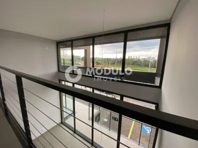 Ponto Comercial para alugar, 74m² no Jardim Sul, Uberlândia