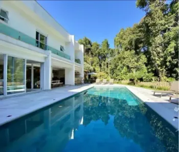 Casa com 5 Quartos à venda, 370m² no Riviera, Bertioga