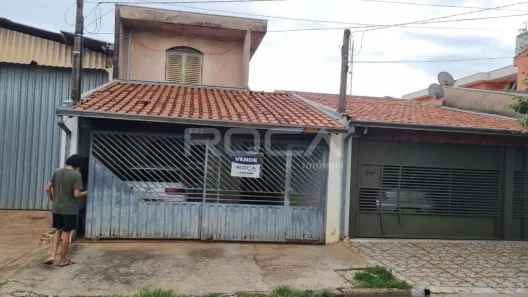 Casa com 3 Quartos à venda, 238m² no Jardim Jockey Clube, São Carlos