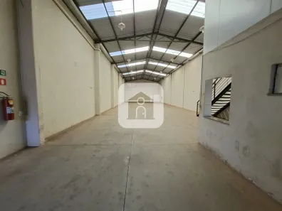 Galpão/Depósito/Armazém para alugar, 336m² no Tibery, Uberlândia