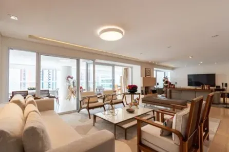 Apartamento com 1 Quarto à venda, 335m² no Vila Uberabinha, São Paulo