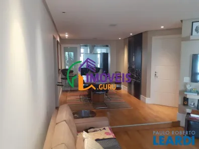 Apartamento com 2 Quartos à venda, 130m² no Vila Nova Conceição, São Paulo