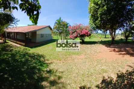 Fazenda/Sítio com 3 Quartos à venda, 264m² no Distrito Industrial Marcus Vinícius Feliz Machado, Bauru