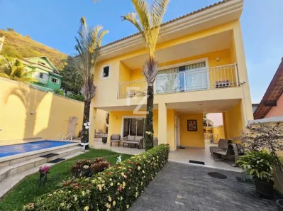 Casa de Condomínio com 4 Quartos à venda, 290m² no Taquara, Rio de Janeiro