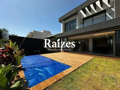Casa de Condomínio com 4 Quartos à venda, 298m² no Morada da Colina, Uberlândia