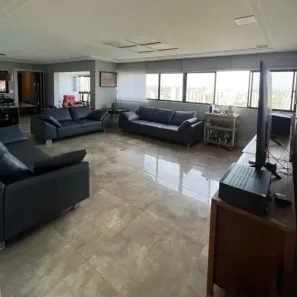 Apartamento com 4 Quartos à venda, 210m² no Casa Forte, Recife