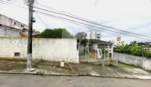 Lote/Terreno à venda, 750m² no Coqueiros, Florianópolis