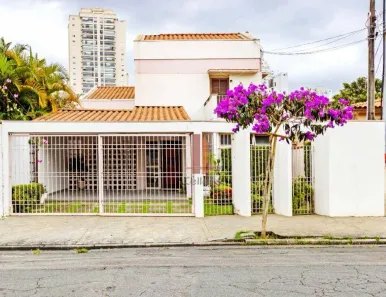 Sobrado com 3 Quartos para alugar, 360m² no Vila Gumercindo, São Paulo