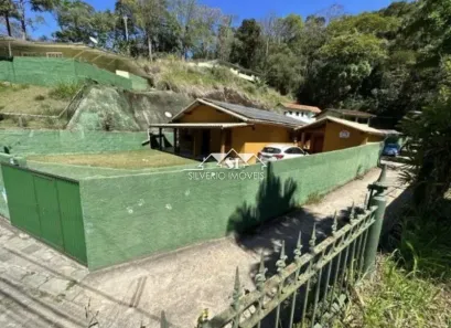Casa com 4 Quartos à venda, 300m² no Itaipava, Petrópolis