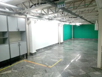 Prédio Comercial para alugar, 830m² no Santana, São Paulo