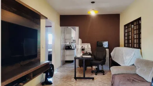 Casa com 2 Quartos à venda, 70m² no Indusville, Londrina