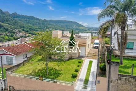 Casa com 3 Quartos à venda, 191m² no Fundo Canoas, Rio do Sul