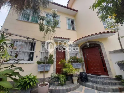 Casa de Condomínio com 3 Quartos à venda, 150m² no Jardim Guanabara, Rio de Janeiro