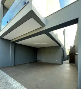 Sobrado com 3 Quartos à venda, 250m² no Itacorubi, Florianópolis
