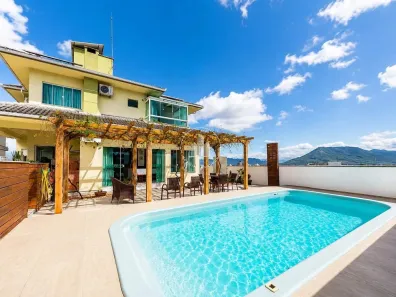 Casa com 3 Quartos à venda, 337m² no Pedra Branca, Palhoça