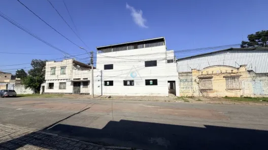 Ponto Comercial para alugar, 200m² no Rebouças, Curitiba